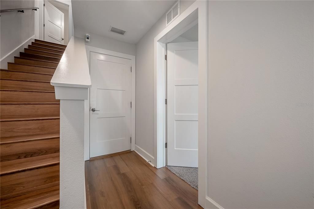 На продажу: $669,000 (3 спален, 2 ванн, 1778 Квадратных фут)