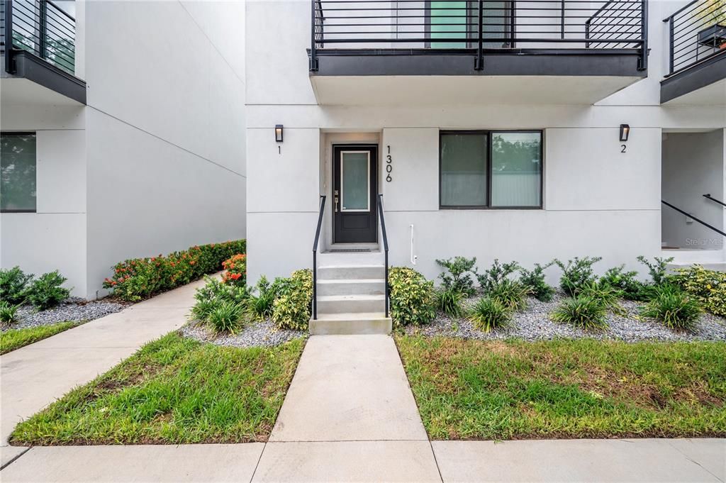 На продажу: $669,000 (3 спален, 2 ванн, 1778 Квадратных фут)