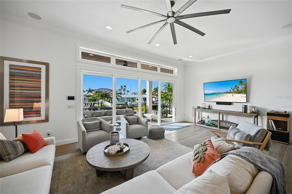 For Sale: $4,250,000 (4 beds, 5 baths, 3788 Square Feet)