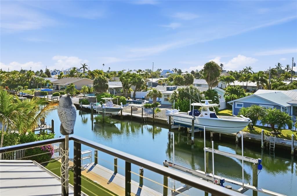 For Sale: $4,250,000 (4 beds, 5 baths, 3788 Square Feet)