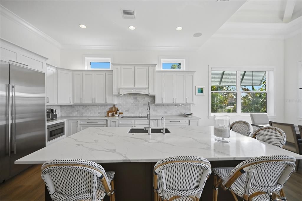 For Sale: $4,250,000 (4 beds, 5 baths, 3788 Square Feet)