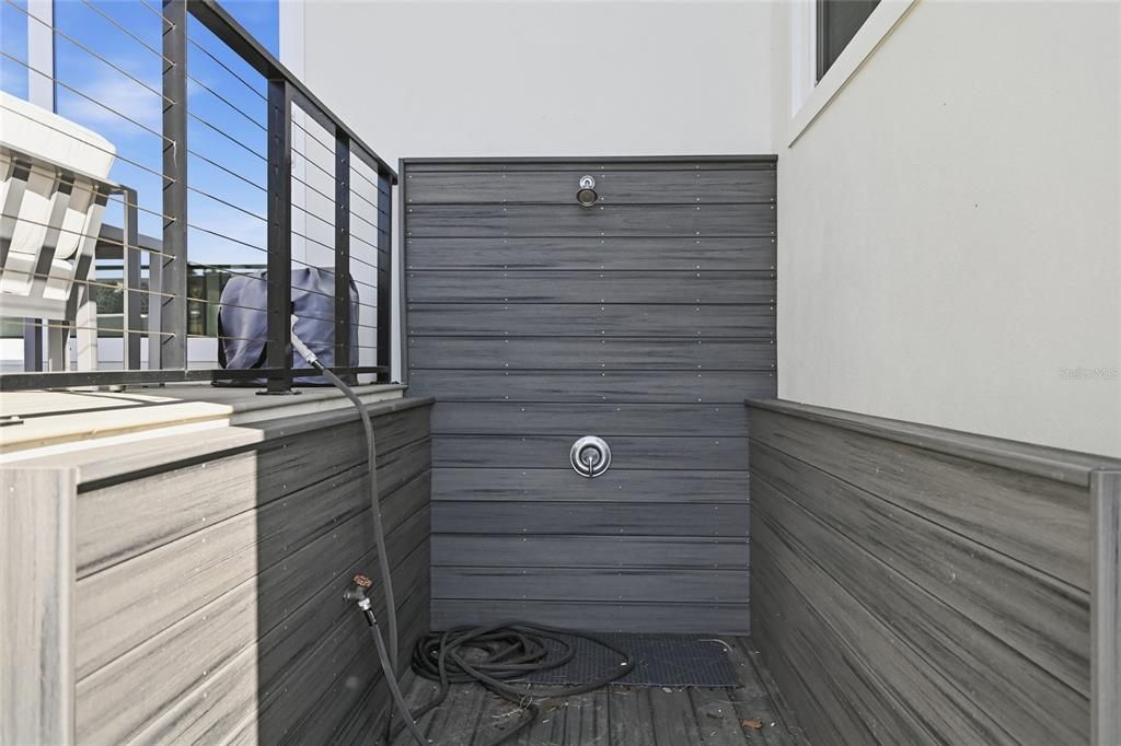 For Sale: $4,250,000 (4 beds, 5 baths, 3788 Square Feet)