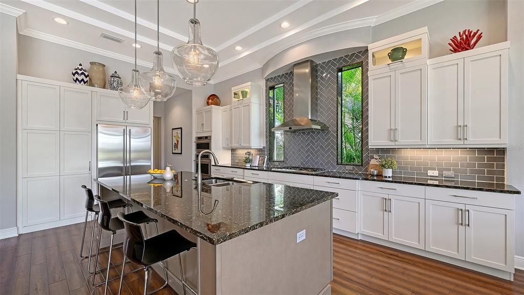 For Sale: $1,825,000 (3 beds, 3 baths, 3006 Square Feet)