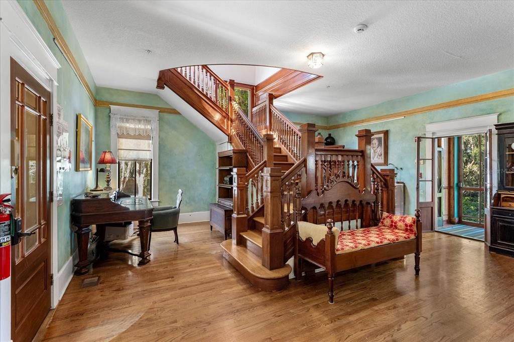 En Venta: $1,650,000 (6 camas, 7 baños, 5614 Pies cuadrados)