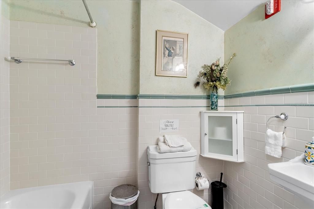 En Venta: $1,650,000 (6 camas, 7 baños, 5614 Pies cuadrados)