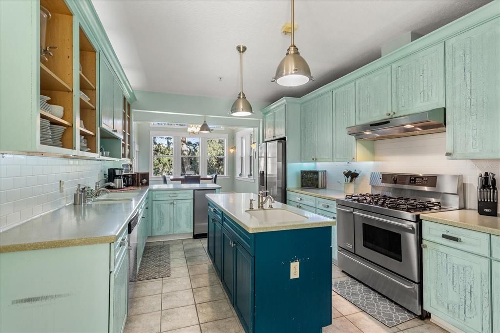 En Venta: $1,650,000 (6 camas, 7 baños, 5614 Pies cuadrados)