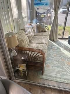 出租: $2,500 (2 贝兹, 1 浴室, 930 平方英尺)