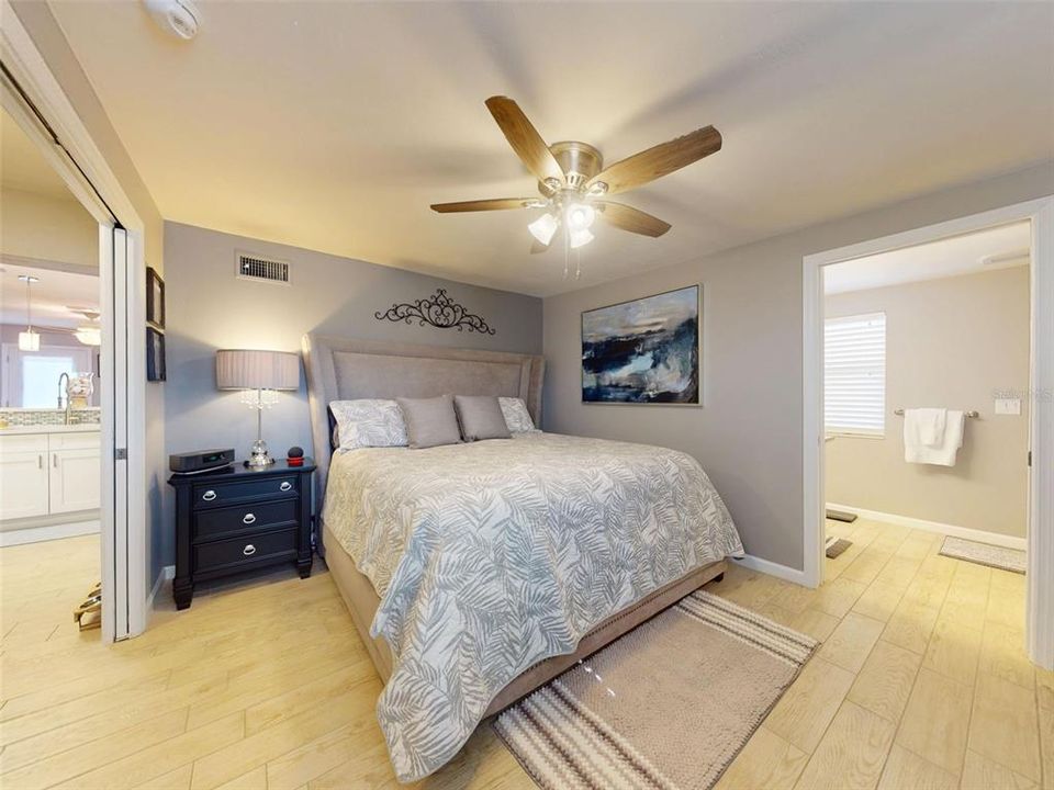 For Sale: $725,000 (3 beds, 2 baths, 1530 Square Feet)