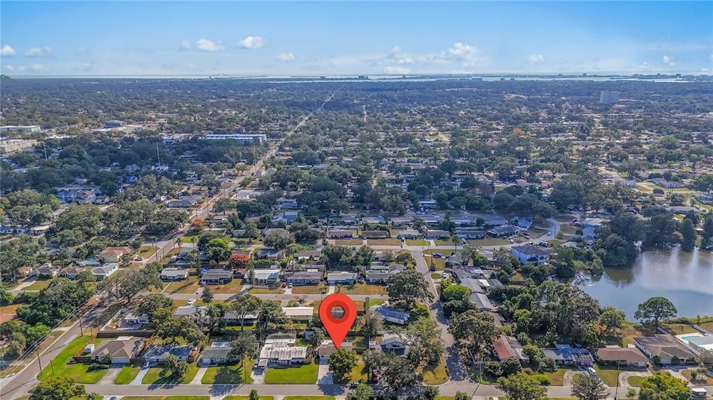 待售: $320,000 (2 贝兹, 1 浴室, 1010 平方英尺)