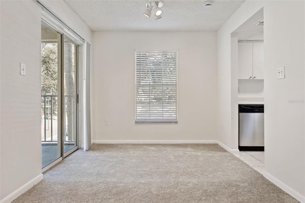 For Rent: $1,750 (2 beds, 2 baths, 1108 Square Feet)