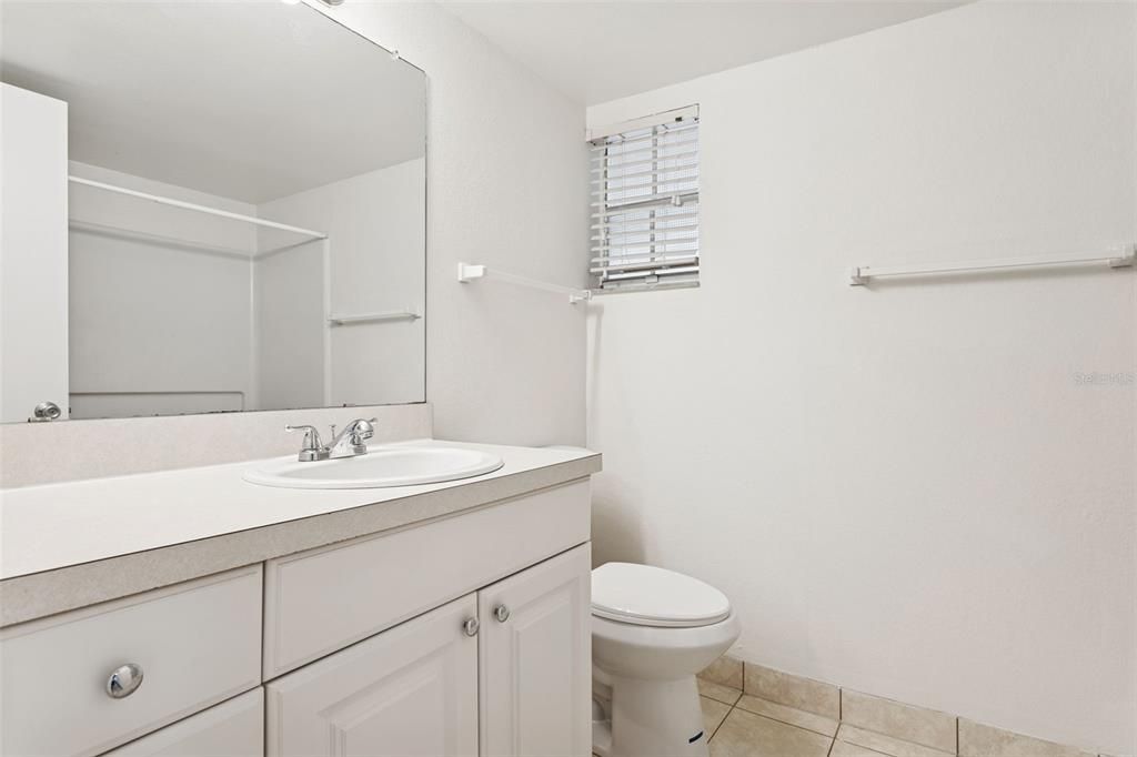 For Rent: $1,750 (2 beds, 2 baths, 1108 Square Feet)