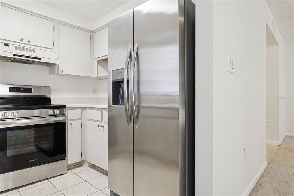 For Rent: $1,750 (2 beds, 2 baths, 1108 Square Feet)