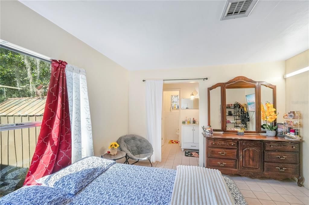 En Venta: $220,000 (3 camas, 3 baños, 1573 Pies cuadrados)