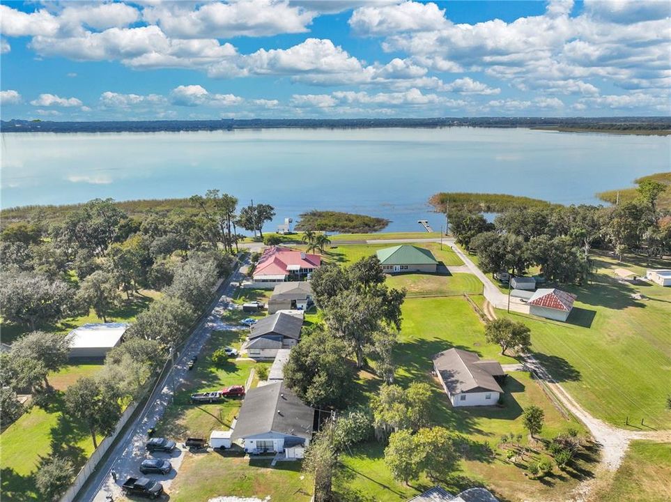 En Venta: $220,000 (3 camas, 3 baños, 1573 Pies cuadrados)