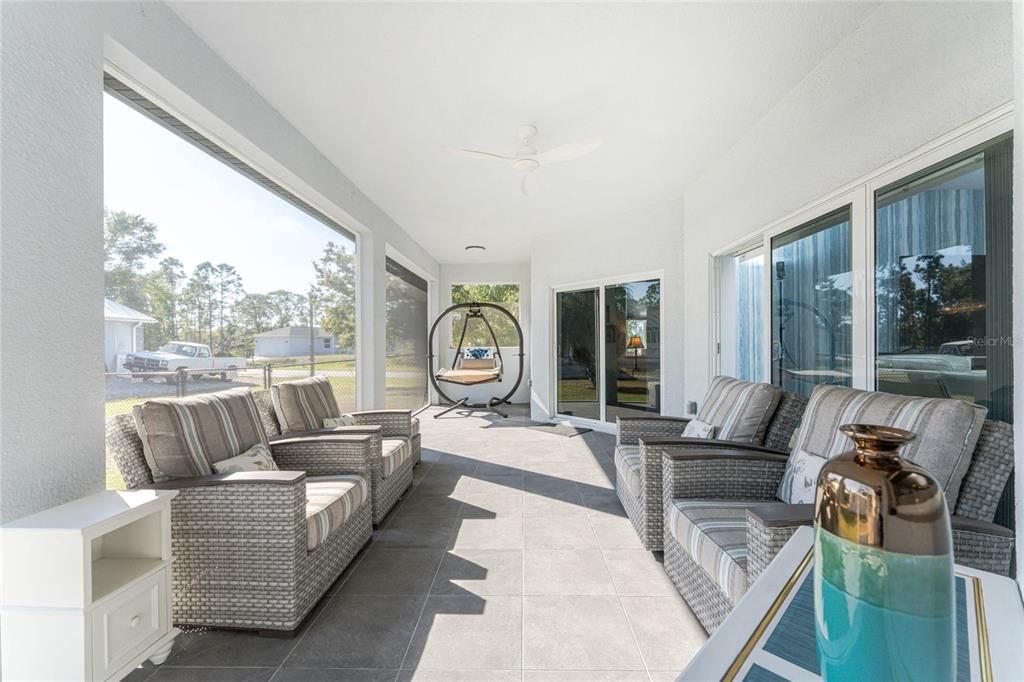 For Sale: $379,900 (3 beds, 2 baths, 1618 Square Feet)