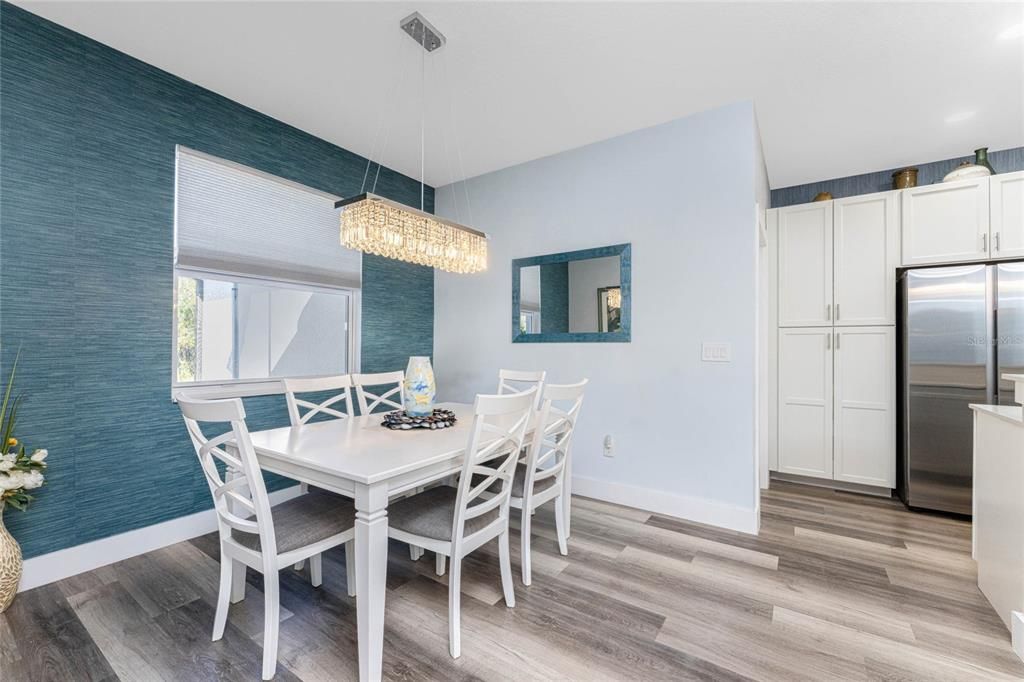 For Sale: $379,900 (3 beds, 2 baths, 1618 Square Feet)