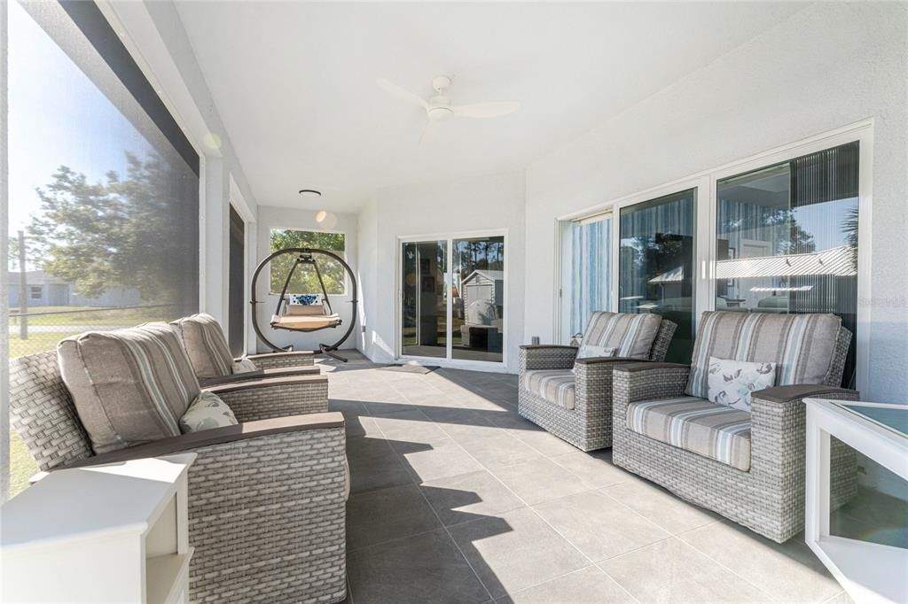 For Sale: $379,900 (3 beds, 2 baths, 1618 Square Feet)