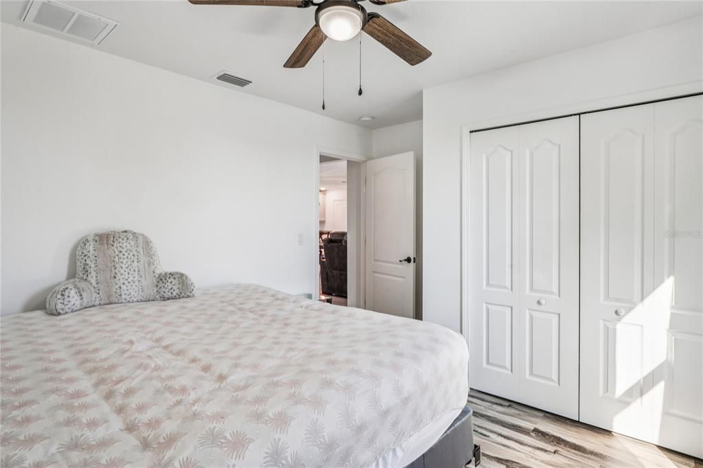 待售: $547,000 (3 贝兹, 2 浴室, 1235 平方英尺)