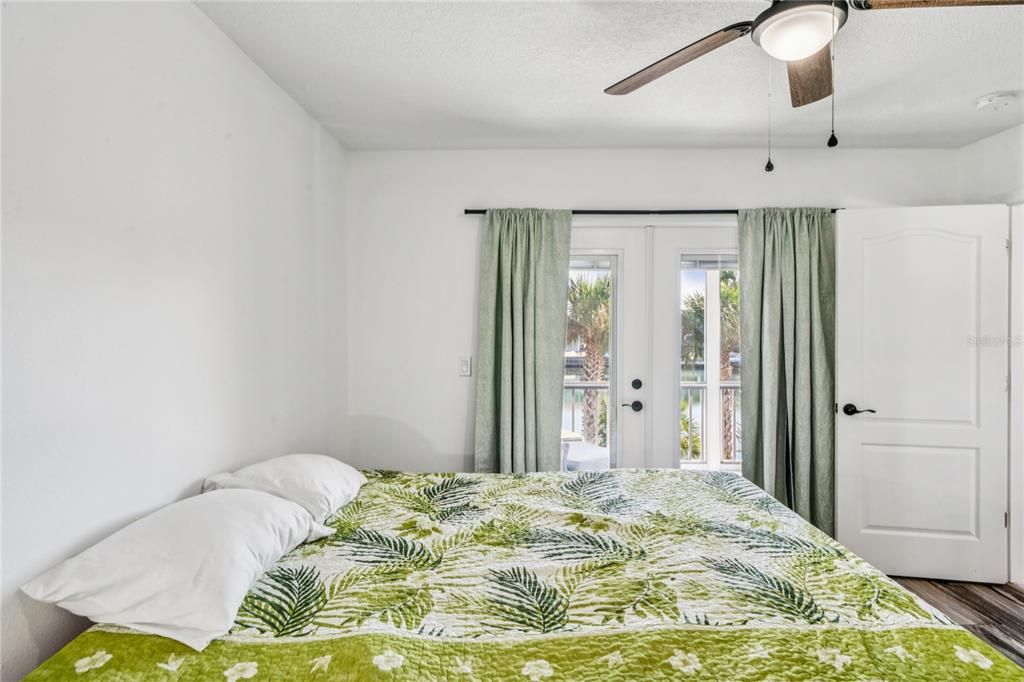 待售: $547,000 (3 贝兹, 2 浴室, 1235 平方英尺)