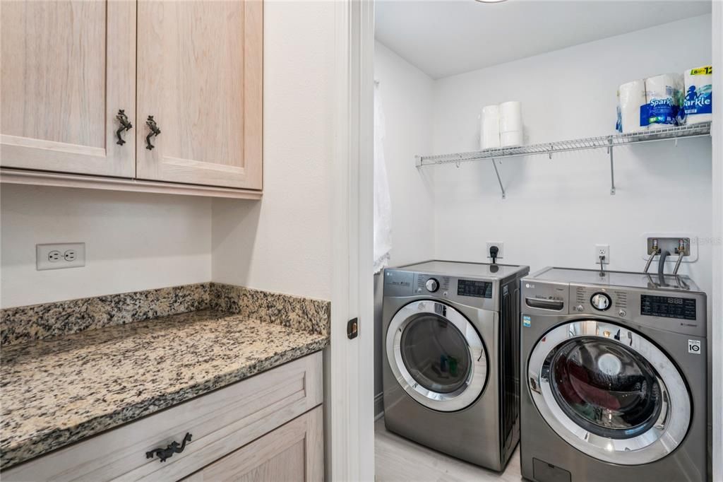 待售: $547,000 (3 贝兹, 2 浴室, 1235 平方英尺)