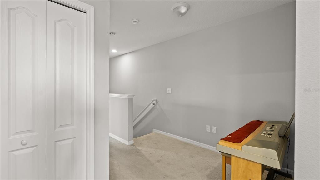 На продажу: $379,000 (3 спален, 2 ванн, 1451 Квадратных фут)