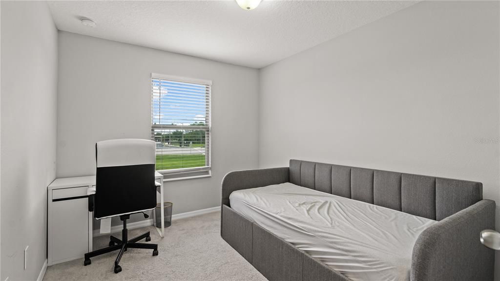 На продажу: $379,000 (3 спален, 2 ванн, 1451 Квадратных фут)