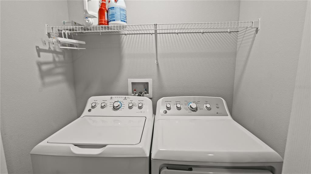 На продажу: $379,000 (3 спален, 2 ванн, 1451 Квадратных фут)