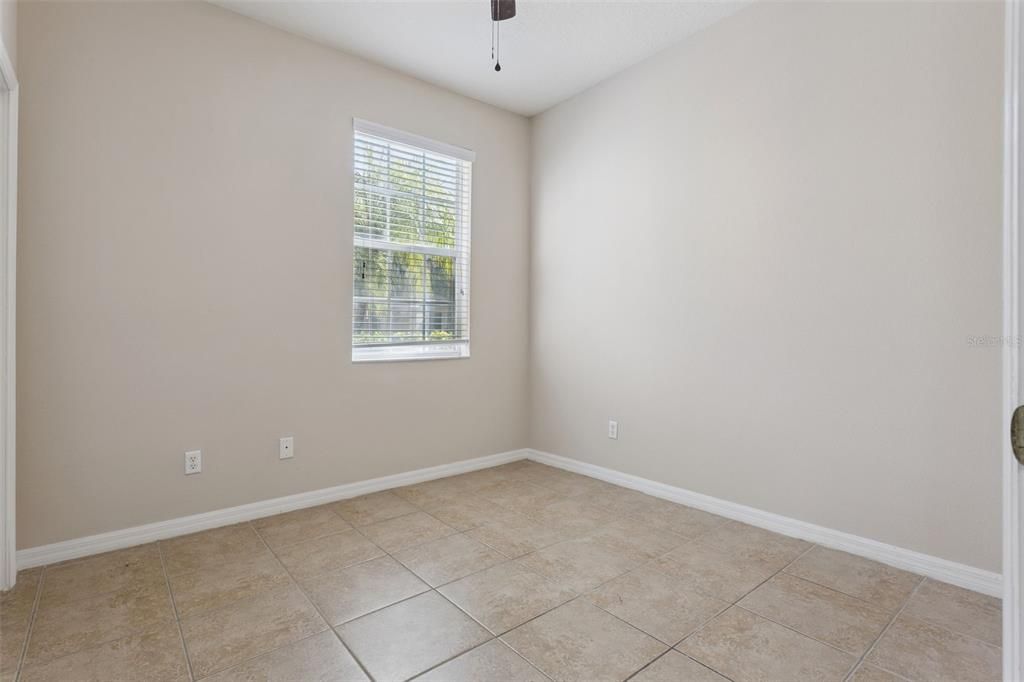 В аренду: $1,800 (3 спален, 2 ванн, 1255 Квадратных фут)