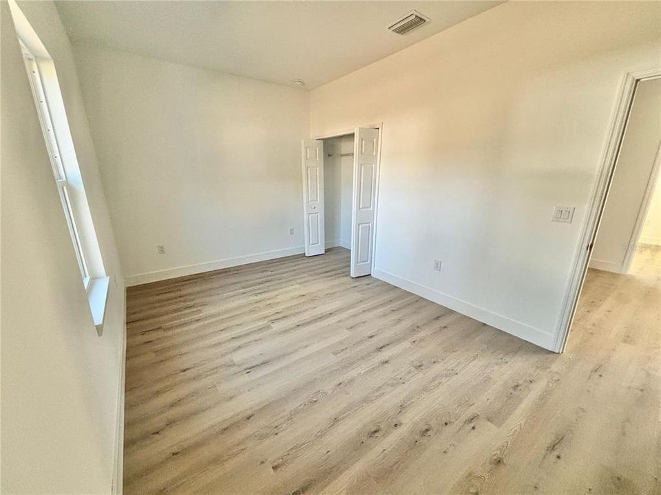 For Sale: $280,000 (3 beds, 2 baths, 1540 Square Feet)