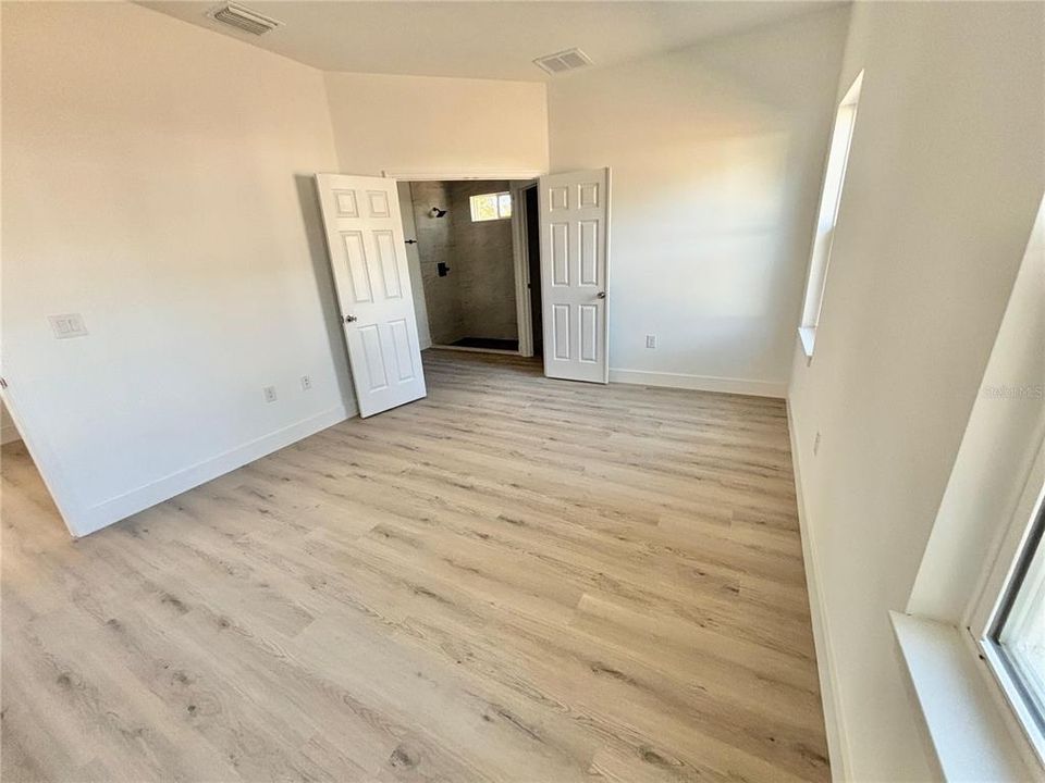 For Sale: $280,000 (3 beds, 2 baths, 1540 Square Feet)