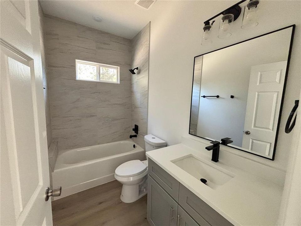 For Sale: $280,000 (3 beds, 2 baths, 1540 Square Feet)