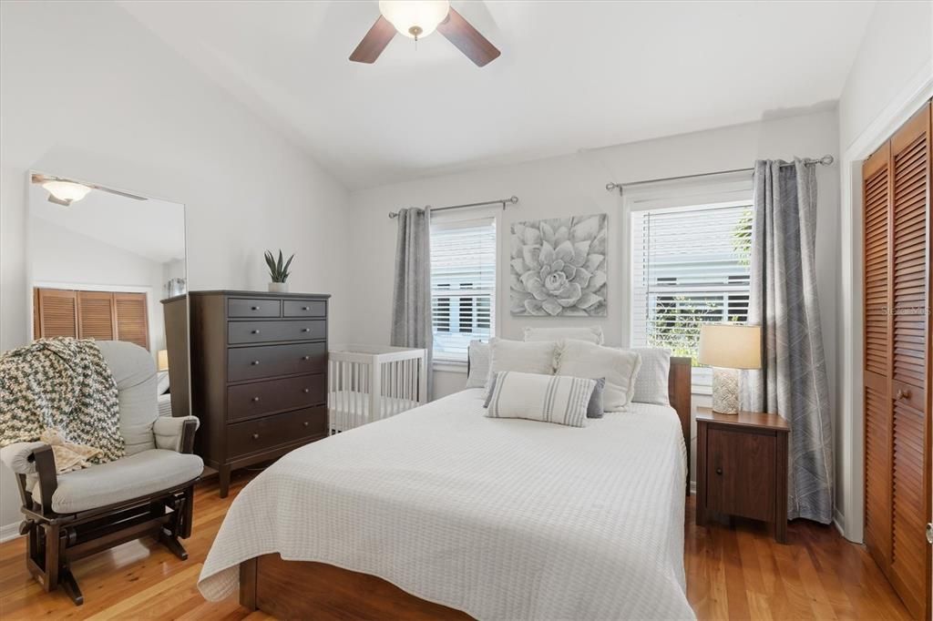 Active With Contract: $498,000 (2 beds, 2 baths, 1266 Square Feet)