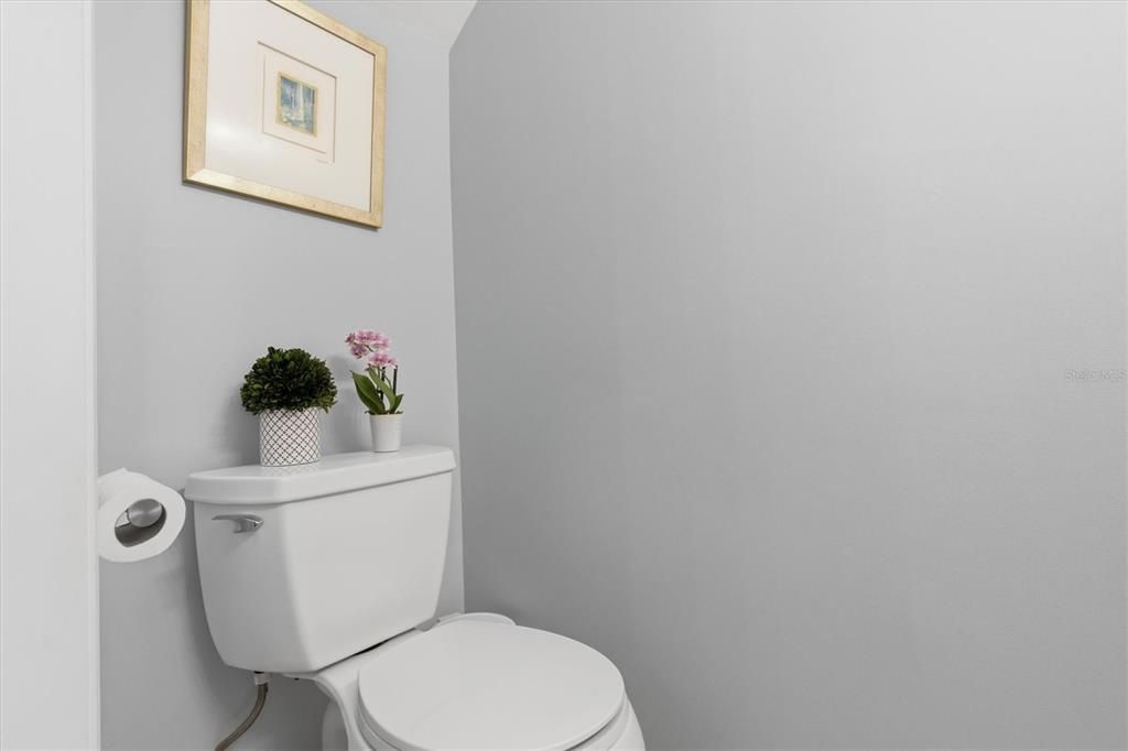 Active With Contract: $498,000 (2 beds, 2 baths, 1266 Square Feet)