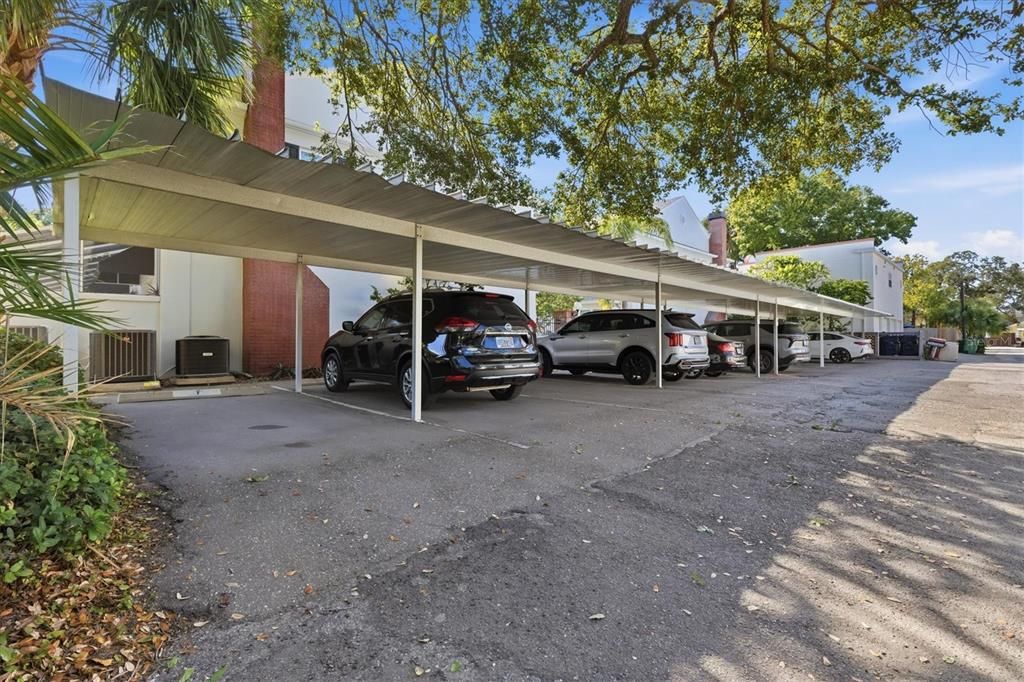 Active With Contract: $498,000 (2 beds, 2 baths, 1266 Square Feet)