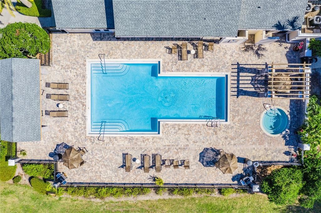 For Sale: $225,000 (3 beds, 2 baths, 1210 Square Feet)