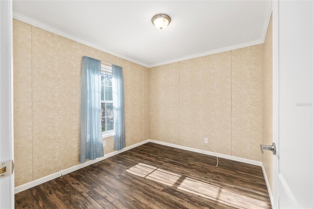 На продажу: $169,900 (3 спален, 2 ванн, 1250 Квадратных фут)