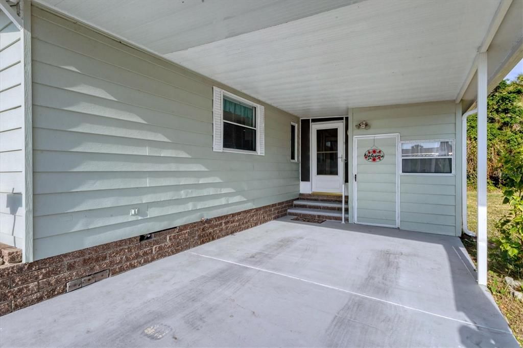 Activo con contrato: $179,900 (2 camas, 2 baños, 1120 Pies cuadrados)