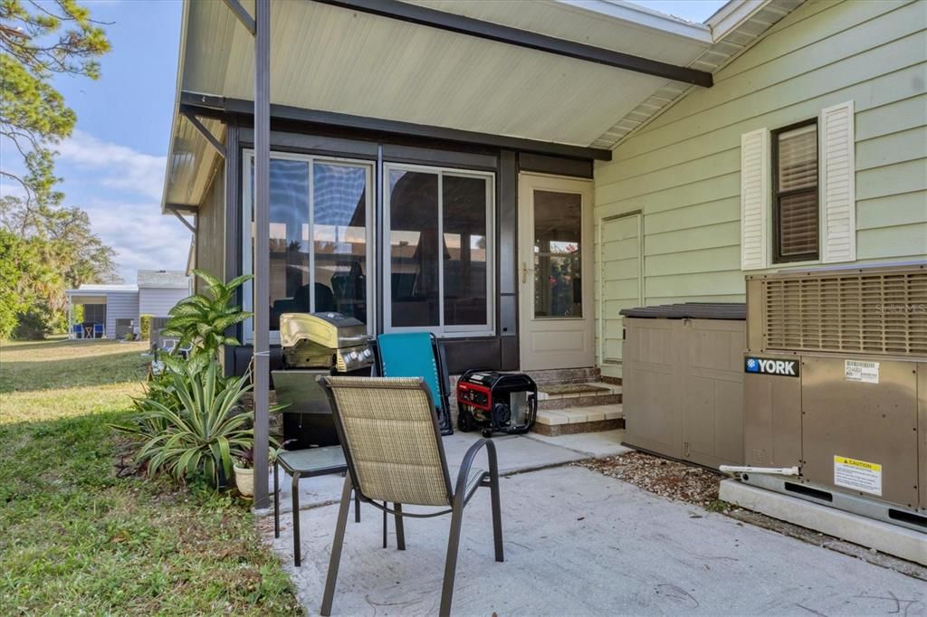 Activo con contrato: $179,900 (2 camas, 2 baños, 1120 Pies cuadrados)