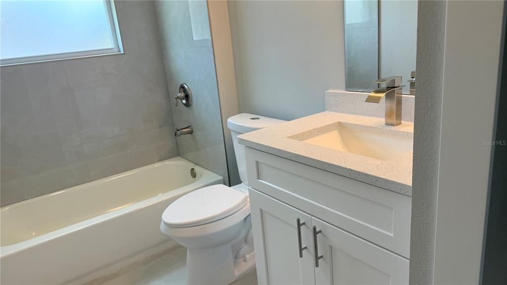 For Sale: $349,900 (4 beds, 2 baths, 1695 Square Feet)