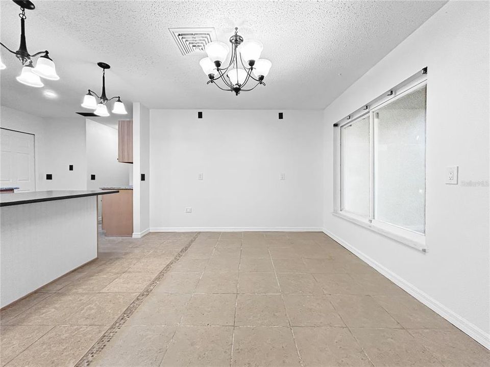 For Sale: $389,000 (4 beds, 3 baths, 2348 Square Feet)