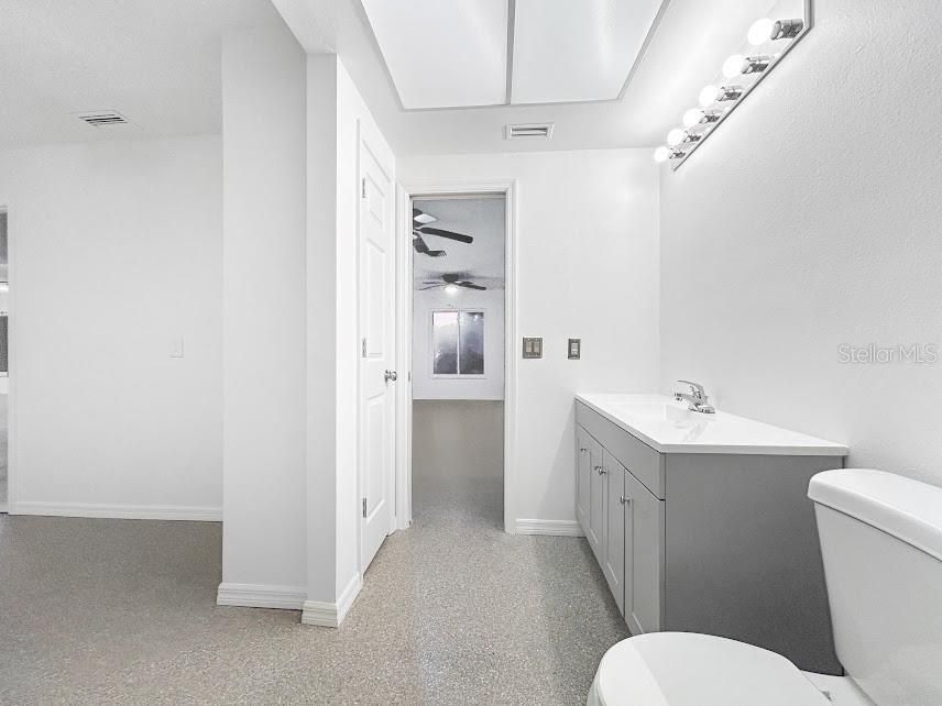 For Sale: $389,000 (4 beds, 3 baths, 2348 Square Feet)