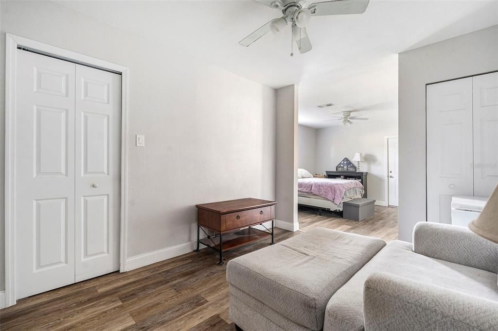 Activo con contrato: $250,000 (3 camas, 2 baños, 1462 Pies cuadrados)