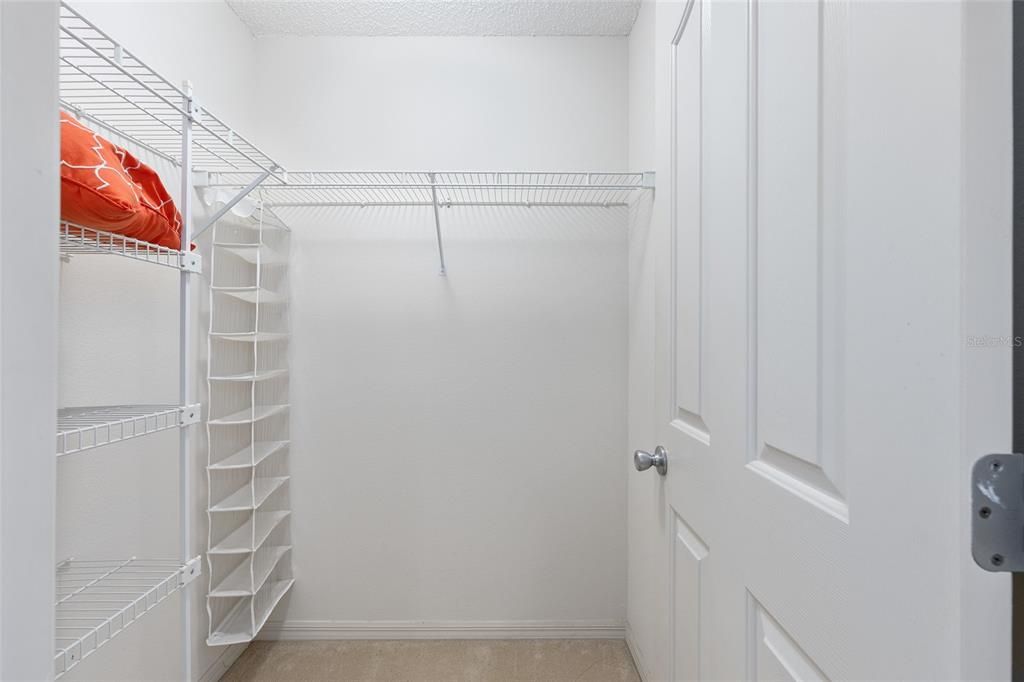 For Sale: $319,900 (2 beds, 2 baths, 1248 Square Feet)