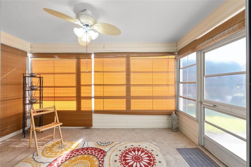 For Sale: $319,900 (2 beds, 2 baths, 1248 Square Feet)