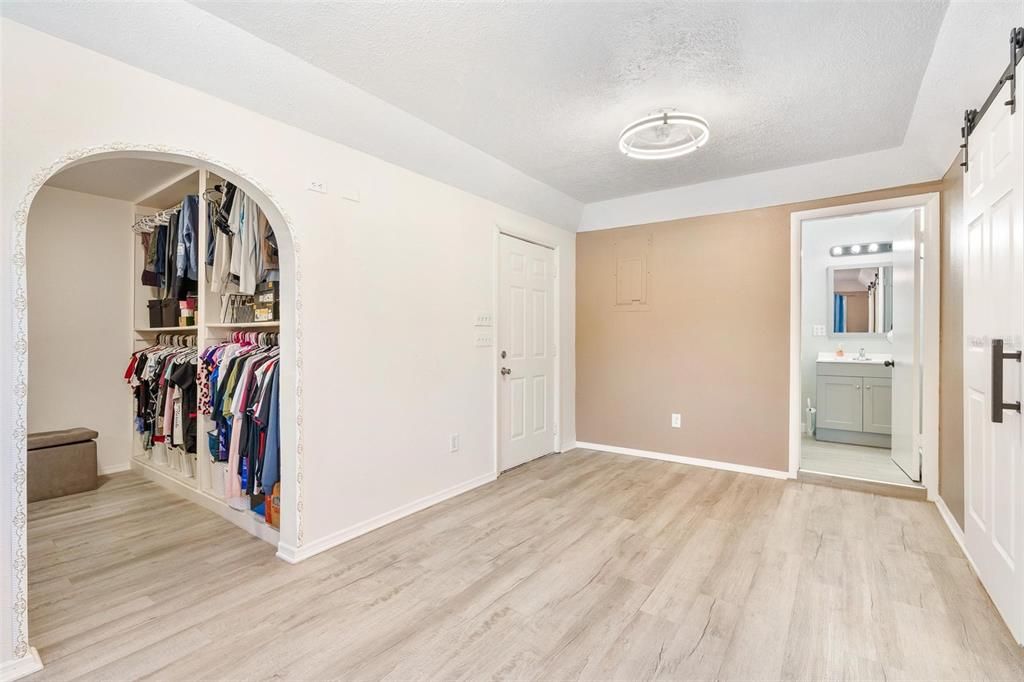 En Venta: $298,999 (3 camas, 2 baños, 1224 Pies cuadrados)