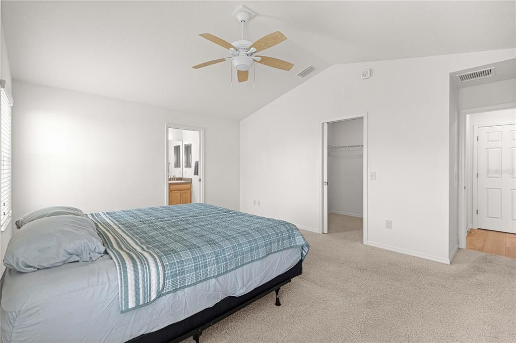 待售: $335,000 (3 贝兹, 2 浴室, 1611 平方英尺)