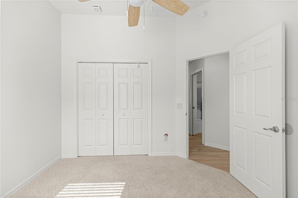 待售: $335,000 (3 贝兹, 2 浴室, 1611 平方英尺)