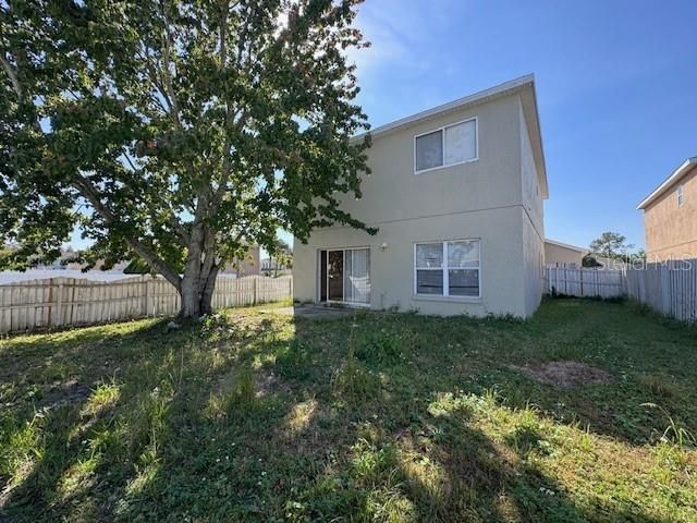 Active With Contract: $350,000 (4 beds, 2 baths, 1900 Square Feet)