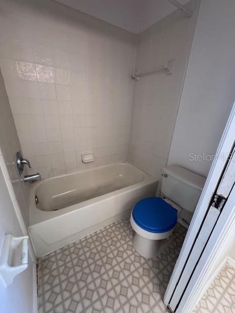 Active With Contract: $350,000 (4 beds, 2 baths, 1900 Square Feet)