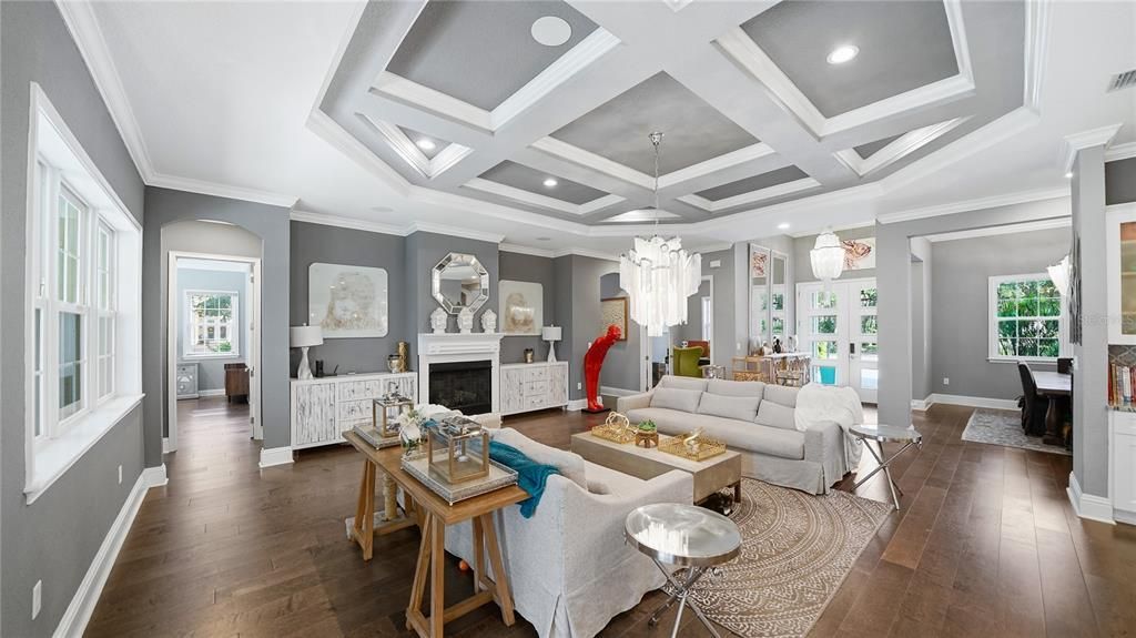 For Sale: $1,400,000 (4 beds, 3 baths, 3498 Square Feet)